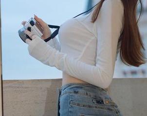 HuaYang花漾 - 等不及了，小海臀Rena的网袜写真合集，让我瞧瞧呗…