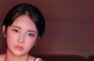 看Hyoyeon(김효연)的Kawaii作品，我就像无意识的小粉丝，完全心甘情愿地沉浸其中了！