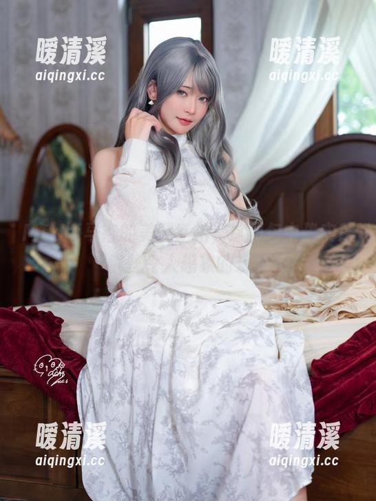 Machi马吉的美腿私拍，这图包中确实藏着些令人想象的东西