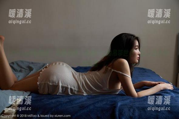 MiiTao蜜桃社 - 高清追逐：琉璃lily的吊带世界，让人忍不住想偷看