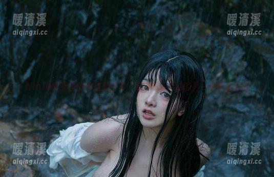 NinJa阿寨寨的体操服合集：高清展示运动的另一种缓慢方式
