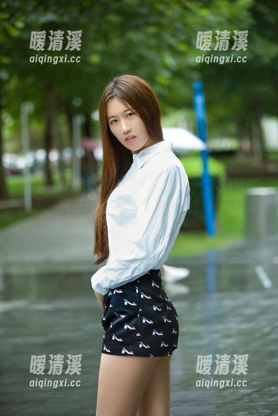 TuiGirl推女郎 - 那一抹红——木婉晴的裙子，快去网盘找找有没有她的最新作品！
