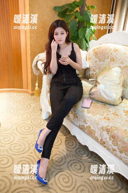 TuiGirl推女郎 - 纯白写真跟情绪扯上了关系？模特林夕，我说你一个人翻到哪里去了？