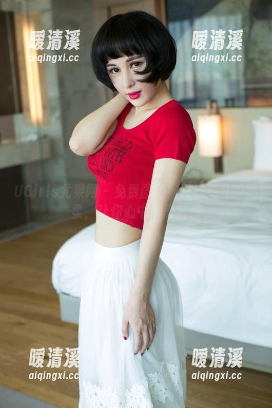 UGirls尤果网 - 免费图包！娜依灵儿的温柔，让你心中小鹿乱撞