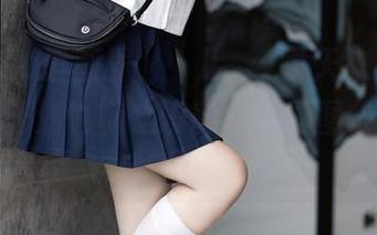 XIAOYU语画界 - 玥儿玥，夏天来了，我的减肥计划也随之没影了。原图快来狗粮！