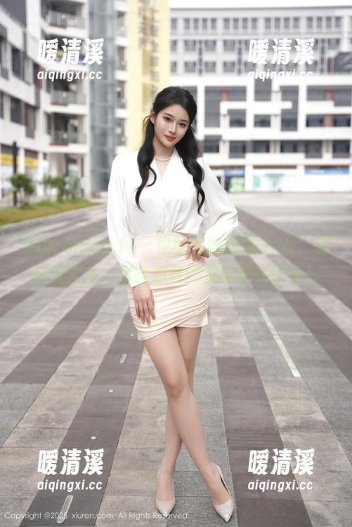 Xiuren秀人网 - 你的兔妹妹撞上JK，那画面太美，你能想象的资源都在这儿！
