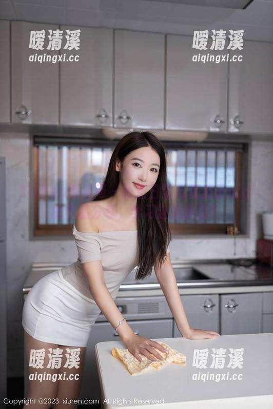 Xiuren秀人网 - 教室日常与糯美子nini的作品分享，学习还是放空？