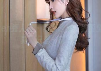 Xiuren秀人网 - 黑色诱惑：蛋蛋宝的写真，只差一键下载