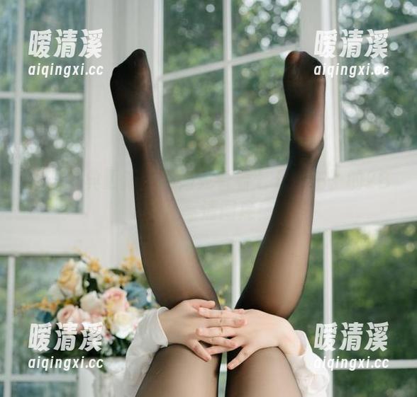 求婚宝典更新：不如先看看七七娜娜子的2B女仆高清图库！