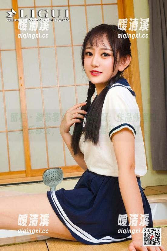 丽柜 - 被苏黎女王权威支配：作品集里的欢乐标签，分享女王日常轻松一刻！