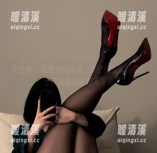 微密圈 - 精选中的精选，保守的二舅妈的护士作品集让我停不下来