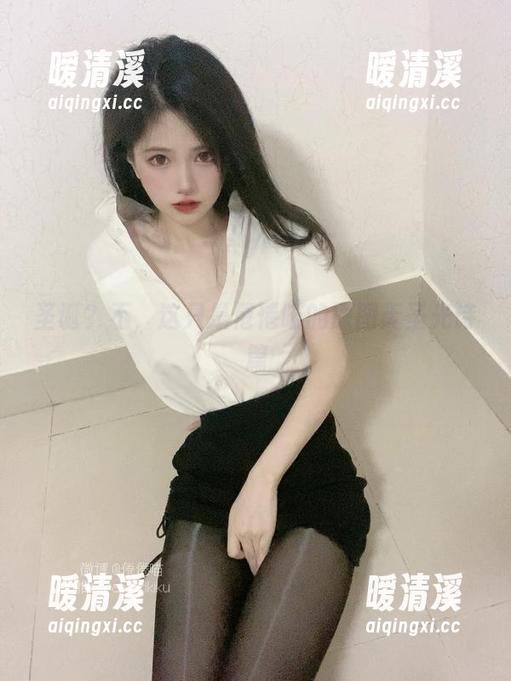圣诞？不，这只是倦倦喵的原图无圣光诗篇