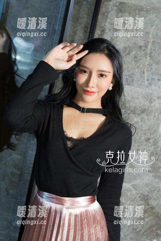 克拉女神 - 看图册！舒彤的裸足——是不是太优雅了一点？