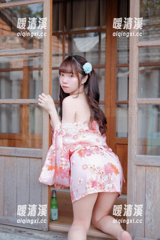 清纯写真？可可小白兔把“清新脱俗”发挥到了极致啊！