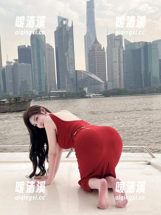微密圈 - 毛衣与周妍希的搭配，看来我需要重新审视我的秋冬衣柜了。