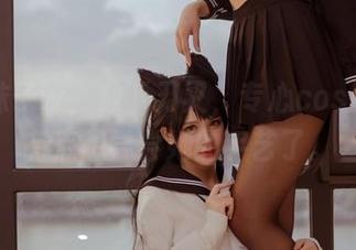 小野妹子w，放下刀叉，专心cos厨娘，有点想尝尝她的手艺了。