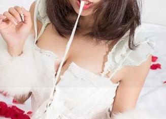 尤果网 - 周心情的套装合集——是衣服还是表情包？点击后再说！