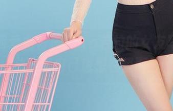 尤果网爱尤物 - Zora若拉的女友写真，总觉得自己也想在里面！