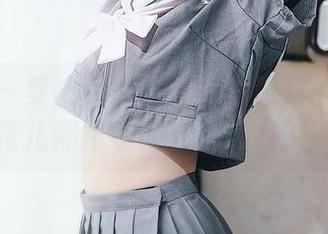 尤蜜荟 - 梦心月的作品：山青花欲燃——花儿都跟着她一起燃烧了！