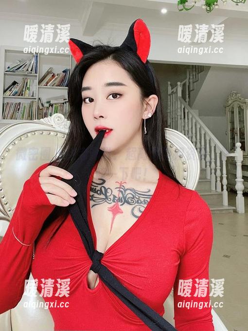 微密圈 - 张老师说：超高清学姐资源，瞻仰一下吧！