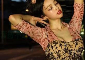 微密圈 - 哎呀，徐珺大哥又推出新“女孩”写真套图不过是小事，但我却不停翻。