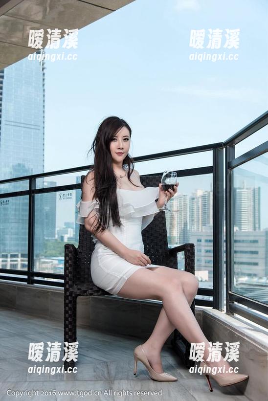 推女神 - 温心怡献上的蕾丝作品图包！反正我已经忘记初衷了