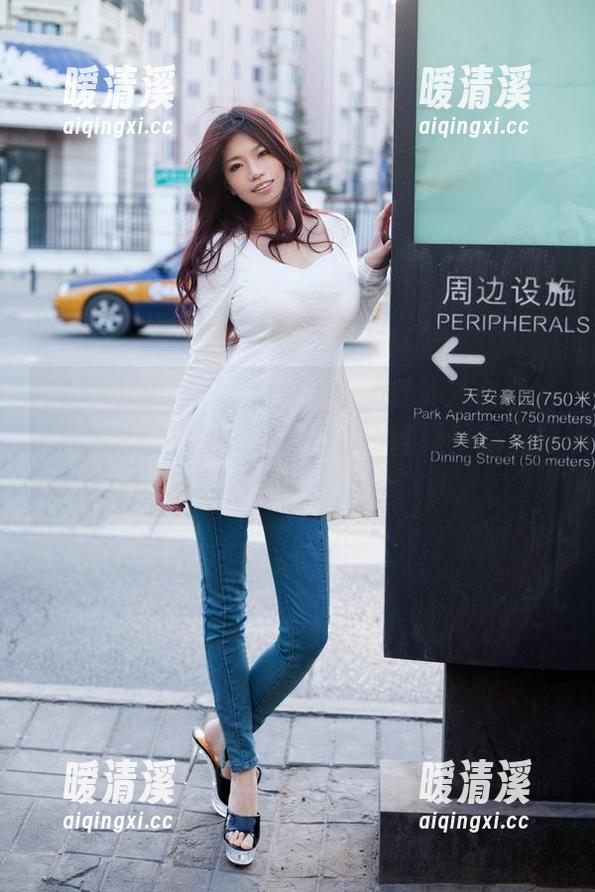 推女郎 - 我以为吊带图只有夏天才有魅力，结果Yu佳妮在首页做了大翻转，免费照全城风靡！