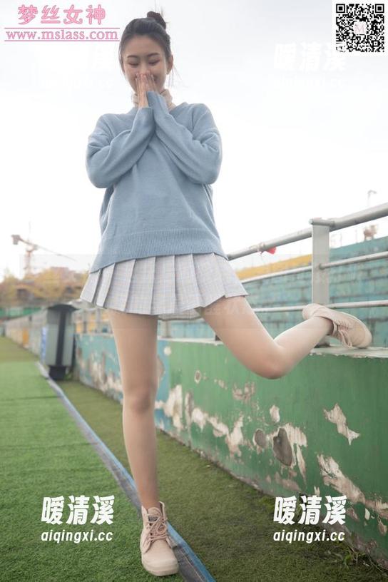 梦丝女神 - 起床后的晓晓，美图直接打破我的早晨清醒状态。