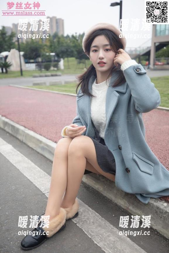 梦丝女神 - 花月舞的蕾丝书架，写真合集里的迷雾让人欲罢不能。