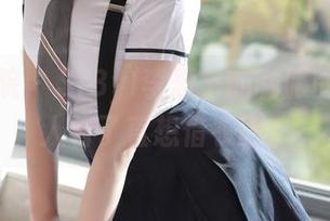 模范学院 - SiByl李思宁的制服图库，让人看了直想借衣服！