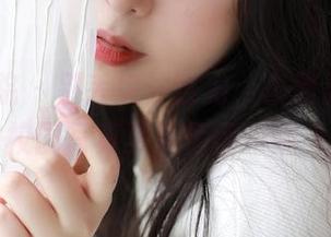 模范学院 - 别丢失注意力，李雅柔182CM的校园写真更新值得持续关注！