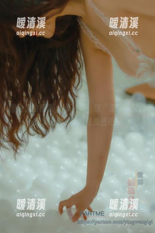图片里的樱晚gigi，噢，这“圣诞”又调皮又迷人，赶紧看原图吧！