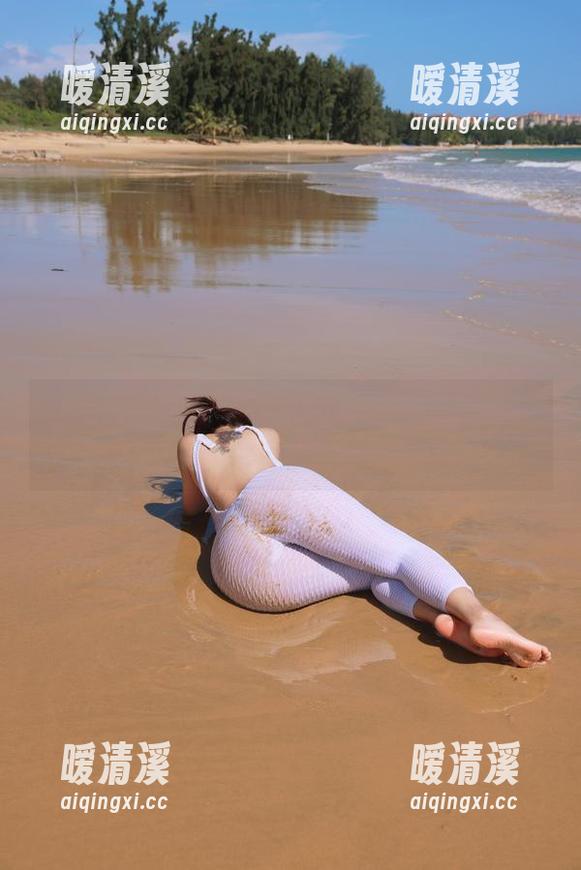 微密圈 - 非流水线生产的女仆写真，洁己u带你进入另一扇门！