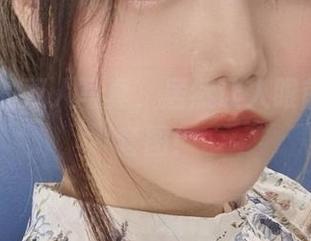 洛可ss的双人写真，居然让人眼前一亮的套图！