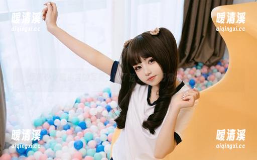 爆机少女喵小吉的写真：等了这么久，日常太不让人省心了