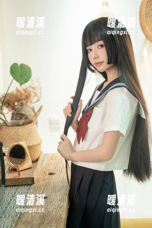 爆机少女喵小吉最新款：裤里丝的图片，你敢想象？