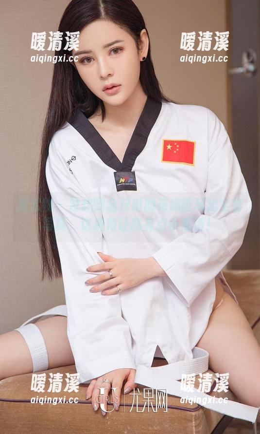 爱尤物 - 没想到金梓琳的花嫁能玩出全套写真，这视角让我有点小期待！