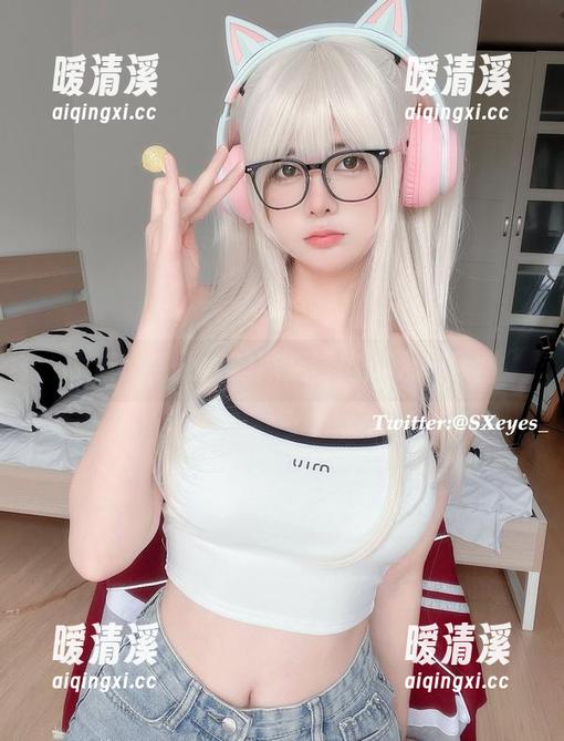 眼酱大魔王w的泳装冒险：无畏原图