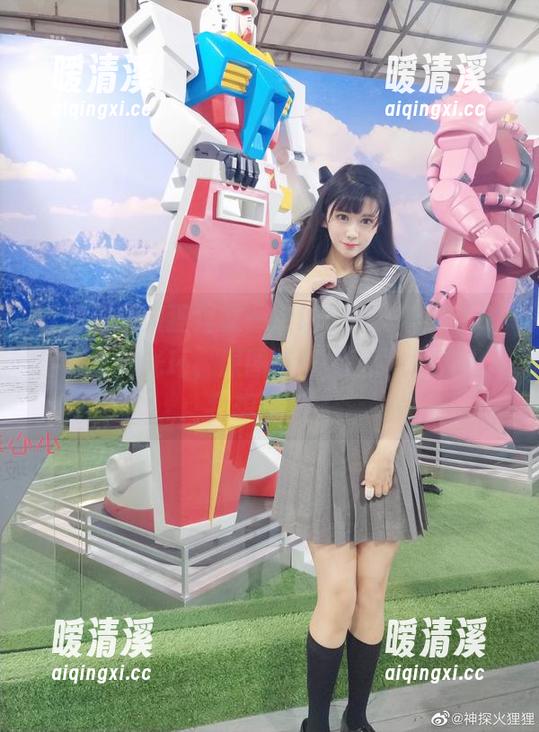 哇，神探火狸狸又一次让我重新看到了明日方舟的光环，原图传奇，下载太克制，我想多点。