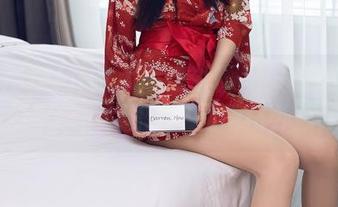秀人网 - Milk大萌在礼服里好像美丽的涟漪，图库精选中显得格外撩人