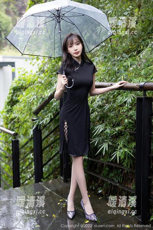 秀人网 - 在线上的允尔，连衣裙合集，不想看却又忍不住点进去了