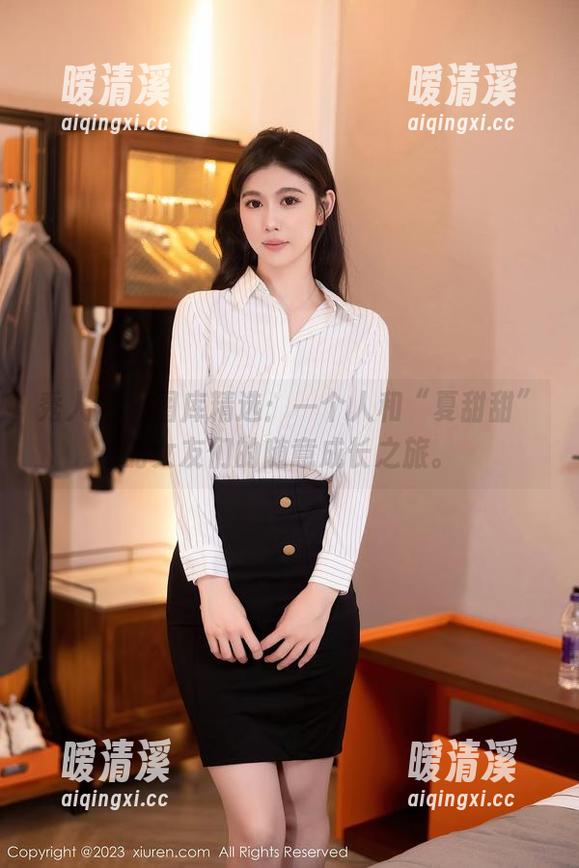 秀人网 - 图库精选：一个人和“夏甜甜”的女友们的随意成长之旅。