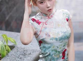 秀人网 - 高清是小逗逗的连体衣，随时待命做壁纸？
