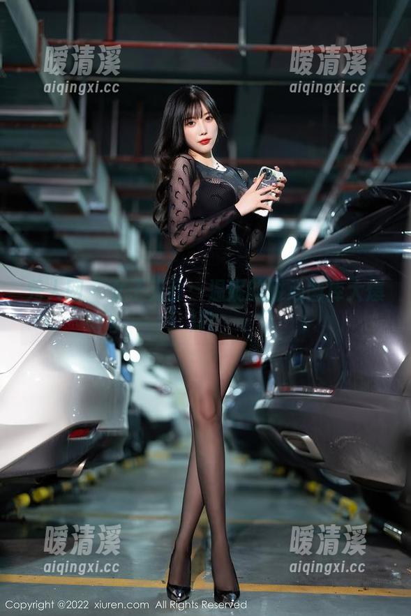 秀人网 - 女子无敌：温妮的甜心图库大爆料！