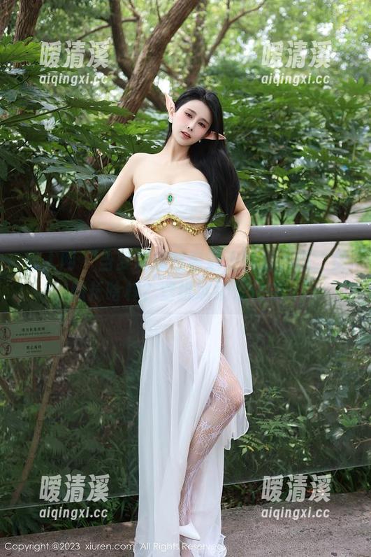 秀人网 - 当萝莉悠悠酱遇上学姐，唔，美图长啥样？壁纸继续优化中～