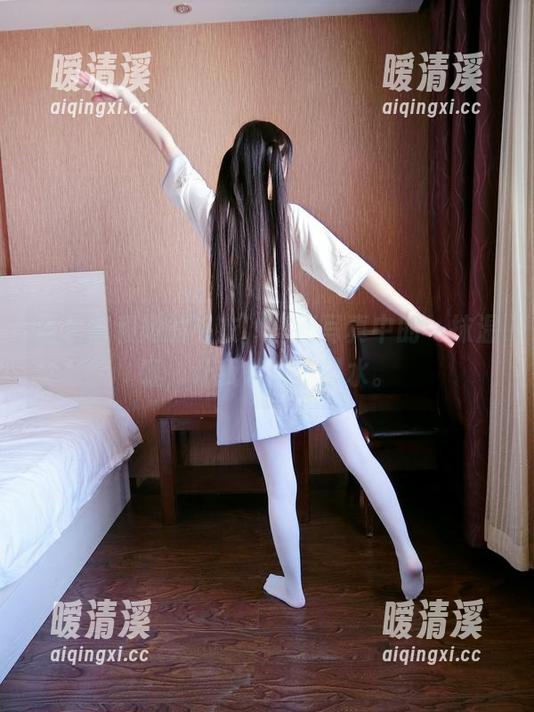 西尔酱和她的毛衣，高清写真中的一抹温暖，让我差点流口水。