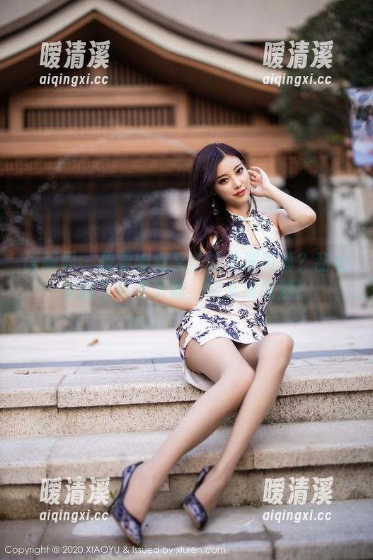 语画界 - 想要幽默又美的礼服写真？甜心菜的写真集下载，完全没问题！