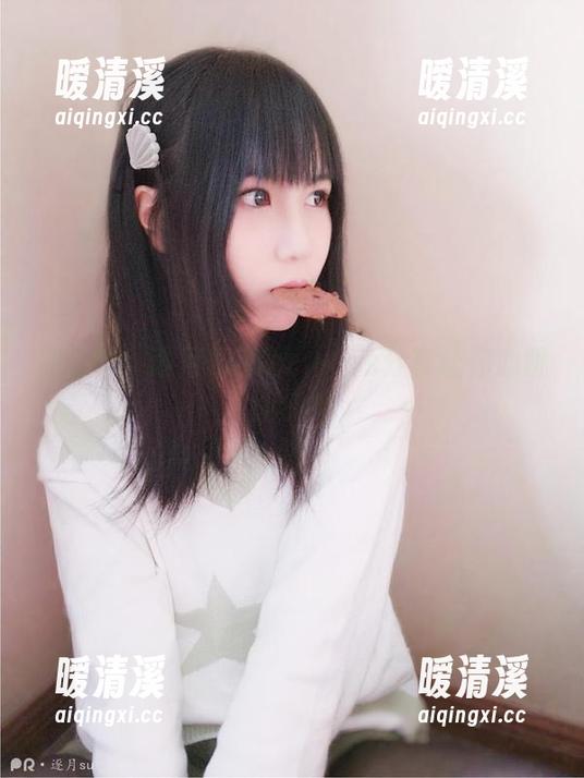 别眨眼！逐月Su的女仆cos分享让你心跳加速！
