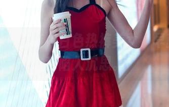 魔镜街拍精选，白色热裤美女，早就已让我陷入沉思。